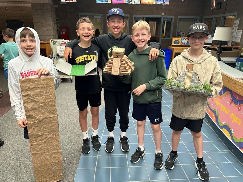 SPMS fifth graders' artifacts displays