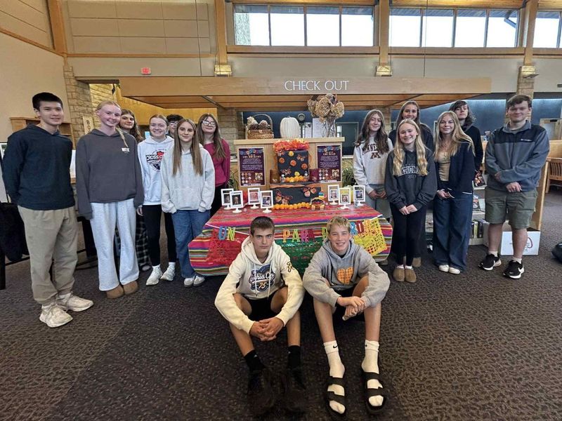 SPHS Spanish Students - Day of the Dead exhibits