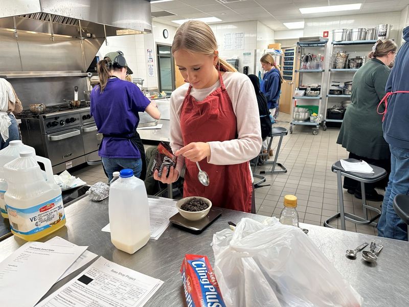 SPHS Baking & Pastries students host their annual bake sale