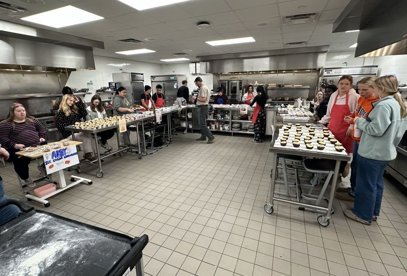 SPHS Baking & Pastries students host their annual bake sale