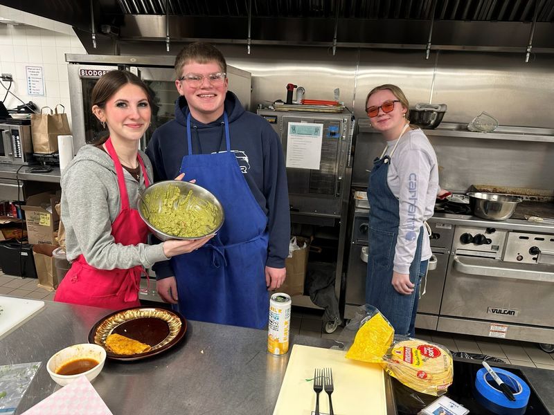 SPHS Advanced Culinary Arts taco competition