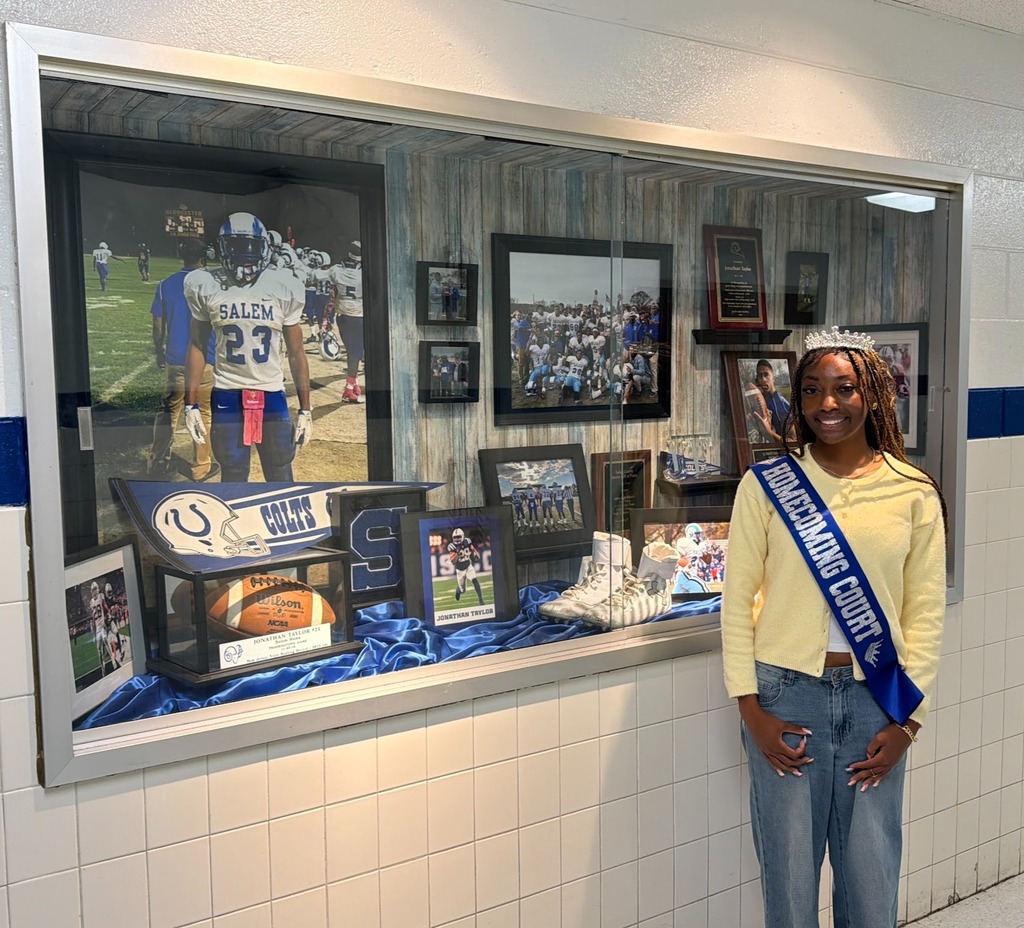 Homecoming Queen Candidate Lyric