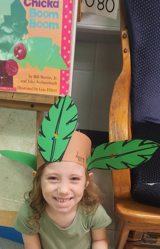 Kindergarten with Chicka-chicka-boom-boom activities