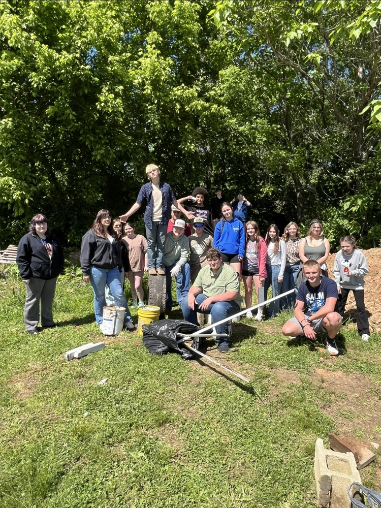 students with trash collected 