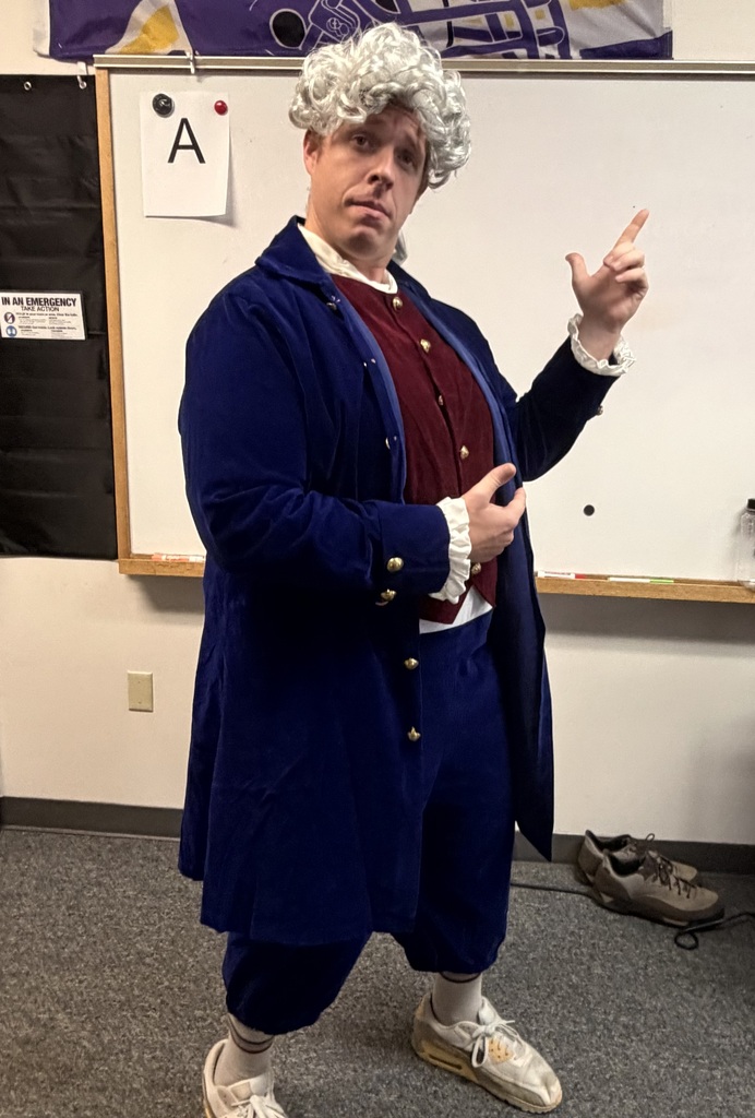 Mr. Sivia dressed as George Washington.