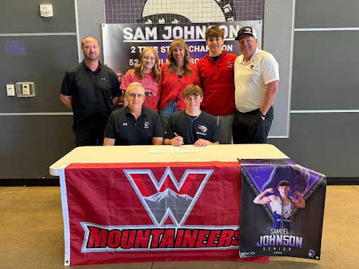 Sam Johnson  Signs to Wrestle at Western State