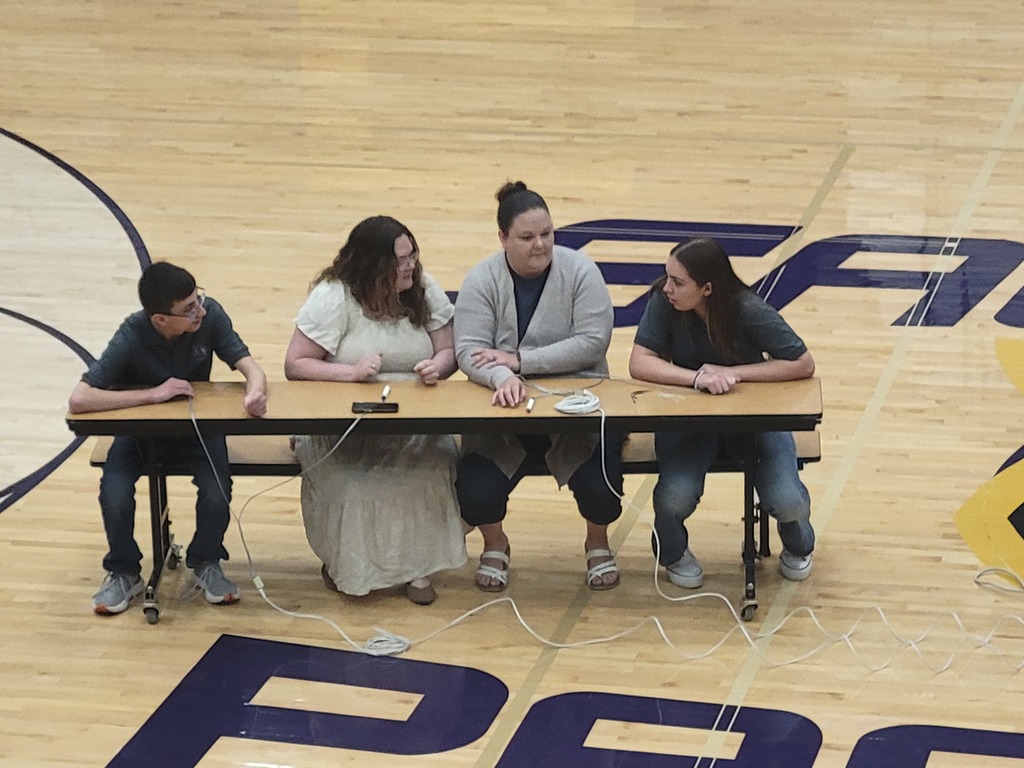 Quiz Bowl students at assembly