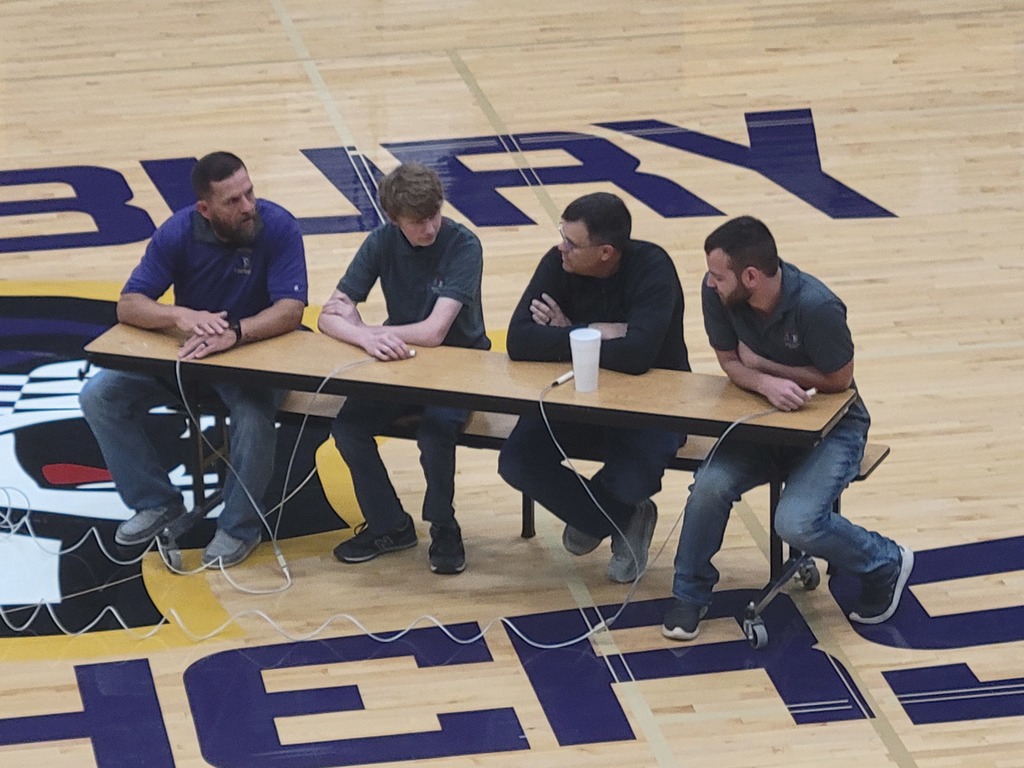 Quiz Bowl  students at assembly