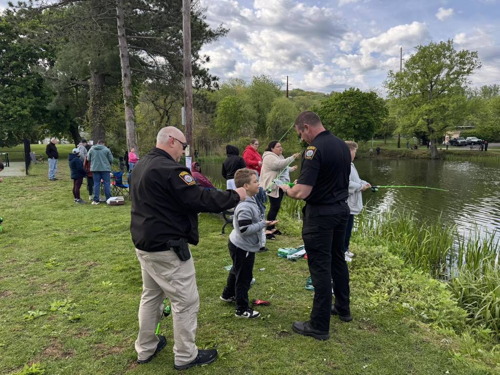 picture of fishing with a cop