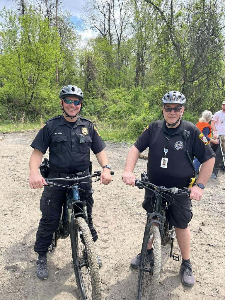 picture of sabo and nothstein on bike patrol