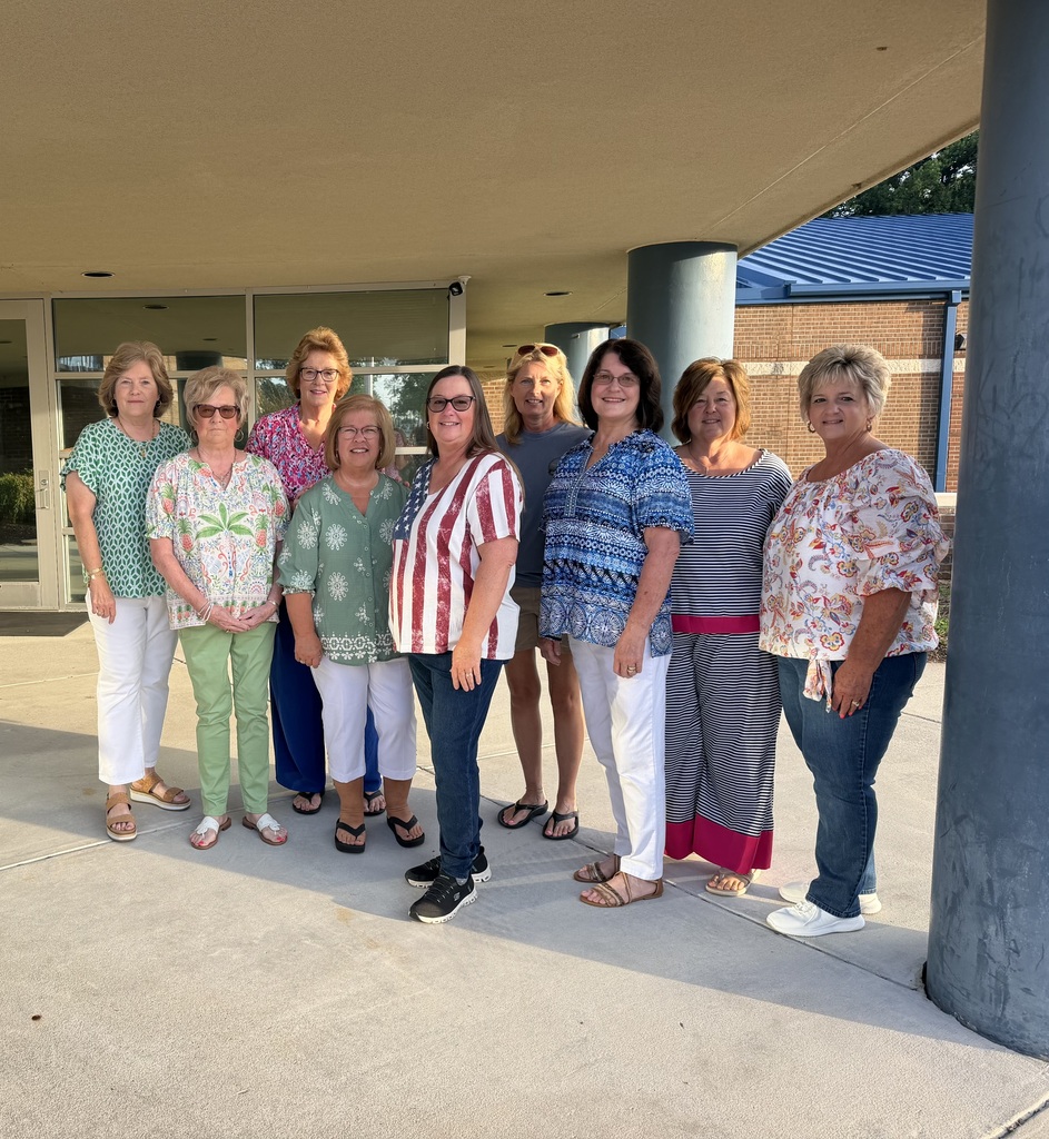 Teachers welcoming students 2