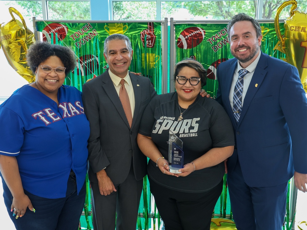 Ms. Gonzalez with principal, superintendent, HCM director