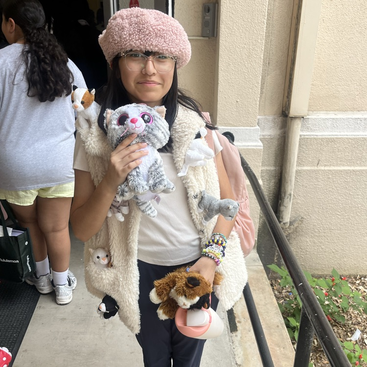 Cat 🐈 Lady… one of Mrs. Alfaro’s favorites 