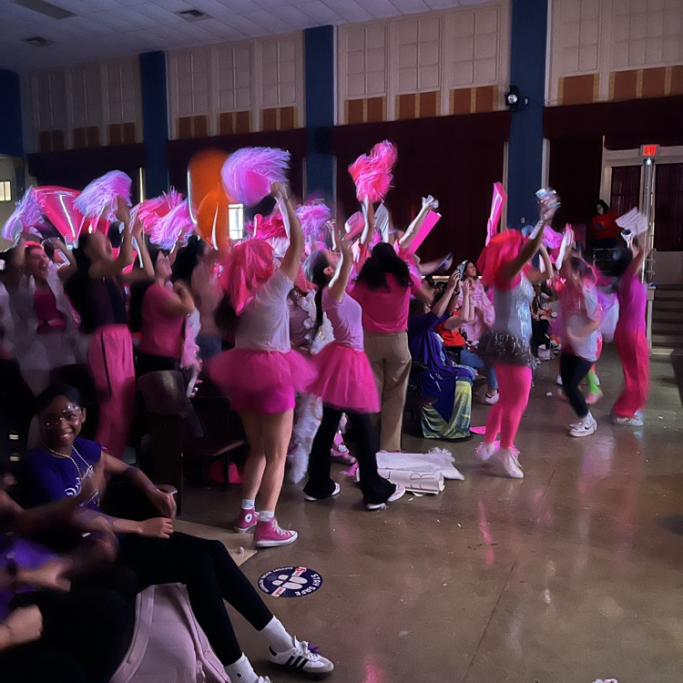 Morning 📣 PEP RALLY 📣 at the YWLA! 