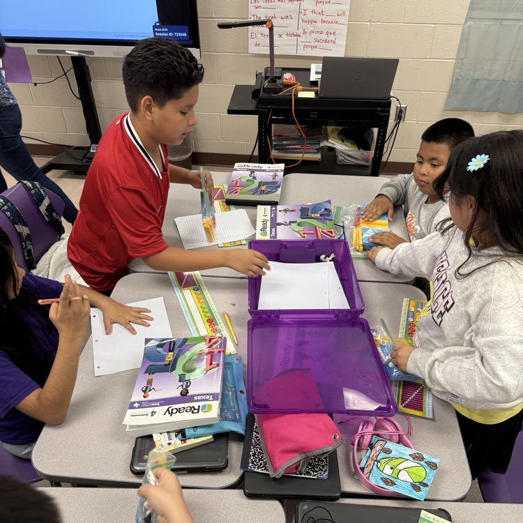 Students explore tools to solve math problems 