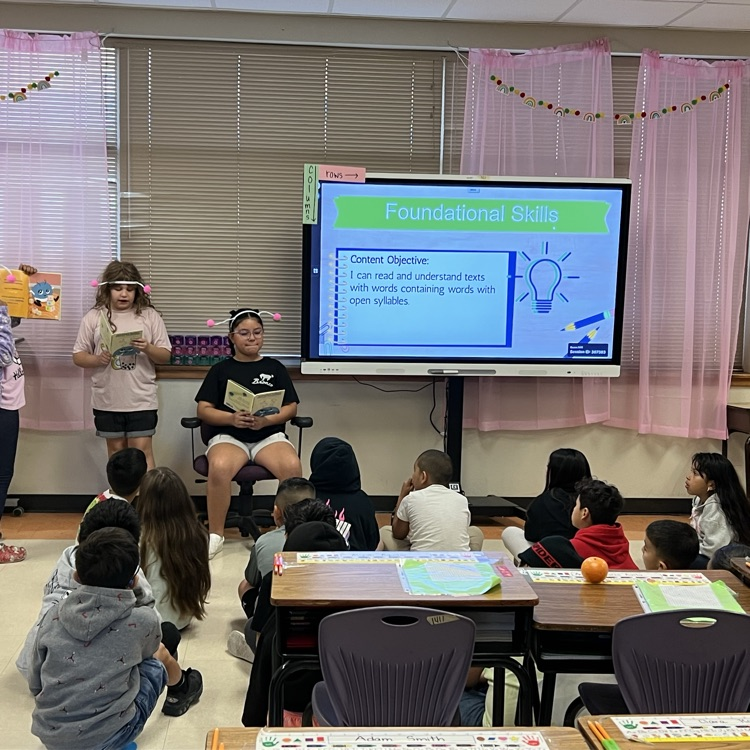 Girls on the Run celebrate World Kindness Day with Enoughie.