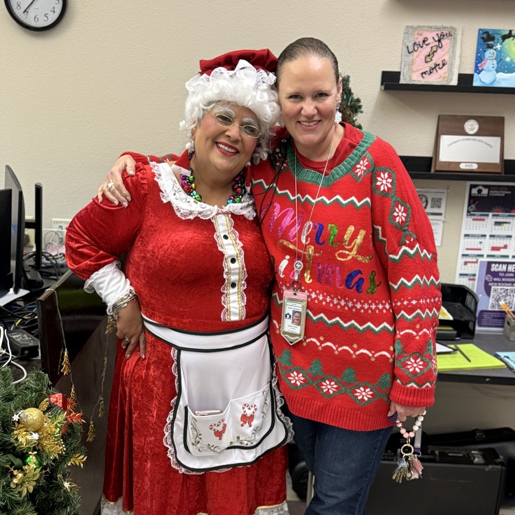 Mrs. Claus visited WRA