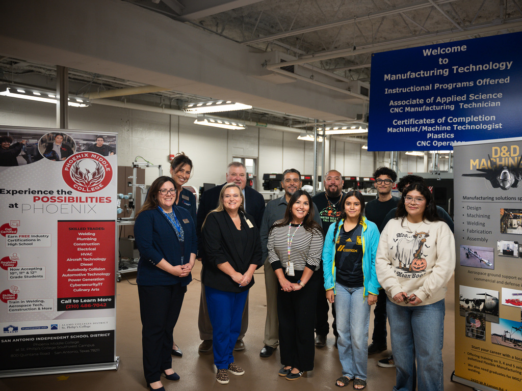 Group photo with students at phoenix