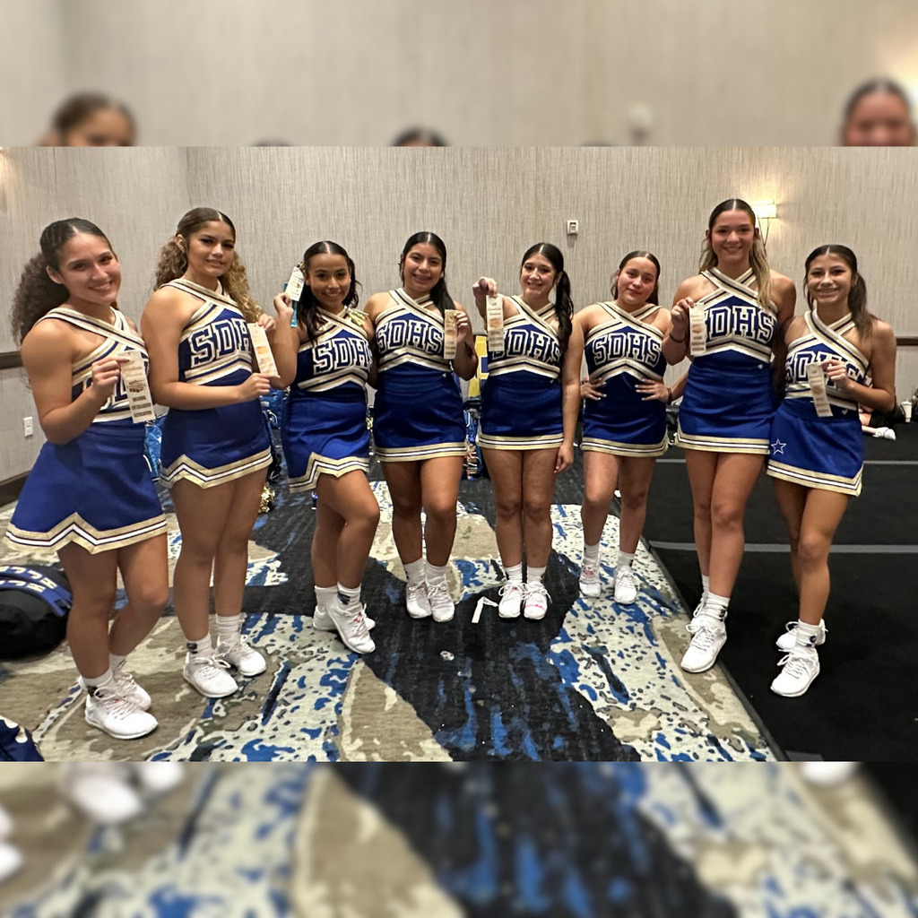 8 SDHS Cheerleaders received noms for All-American Cheerleader