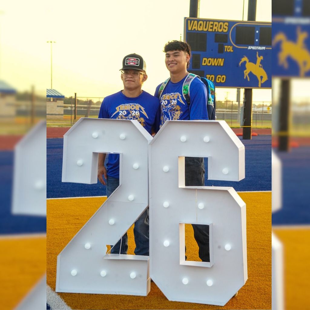 Seniors, class of 2026, at Senior Sunset