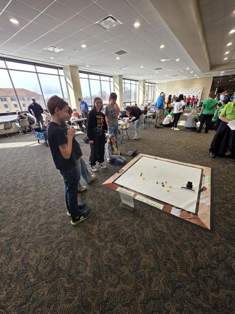 Block moving competition