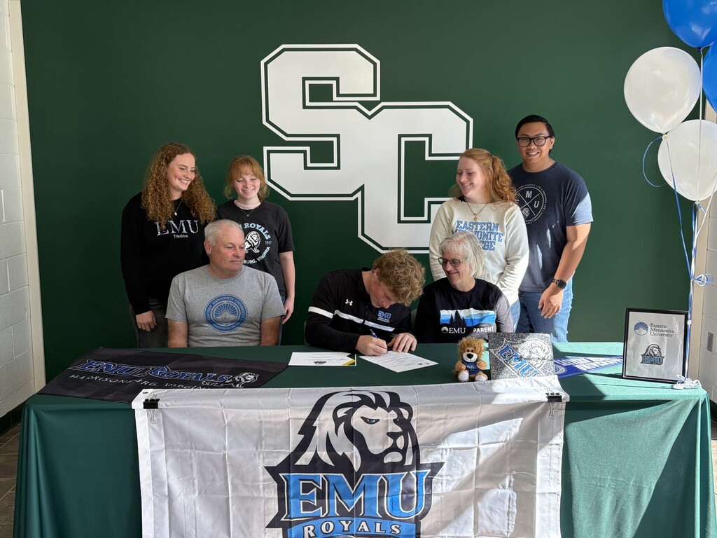 Ben signing