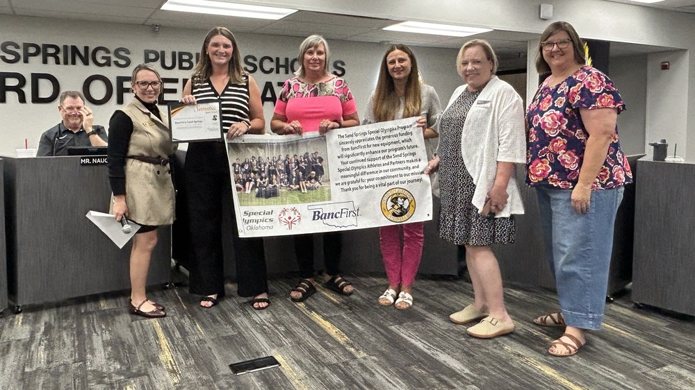 BancFirst Team receives Sandite Spirit Award