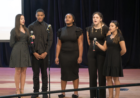 Superintendent  Green Visits the Sandhills - Choir