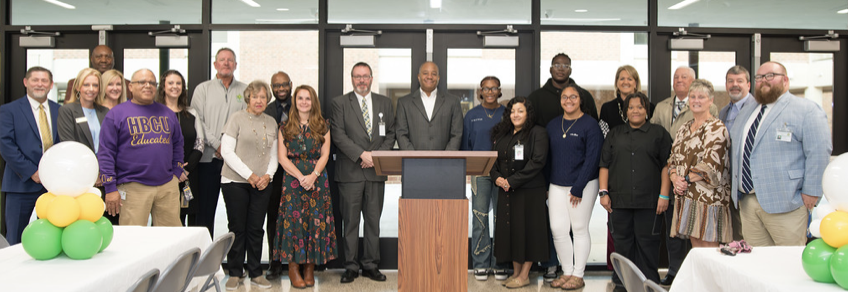Superintendent  Green Visits the Sandhills 1- Group Photo 