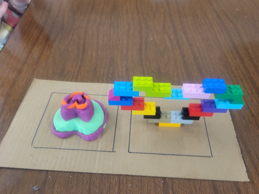 Valentine's Building Competition