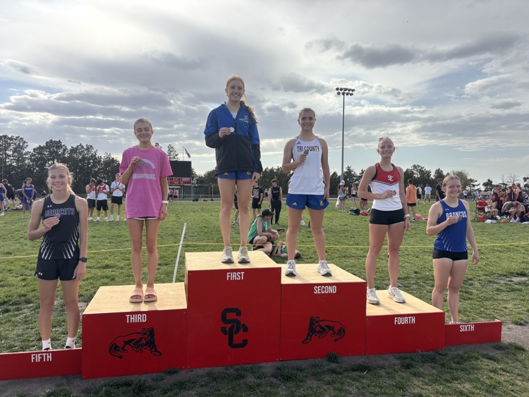 Girls 3200