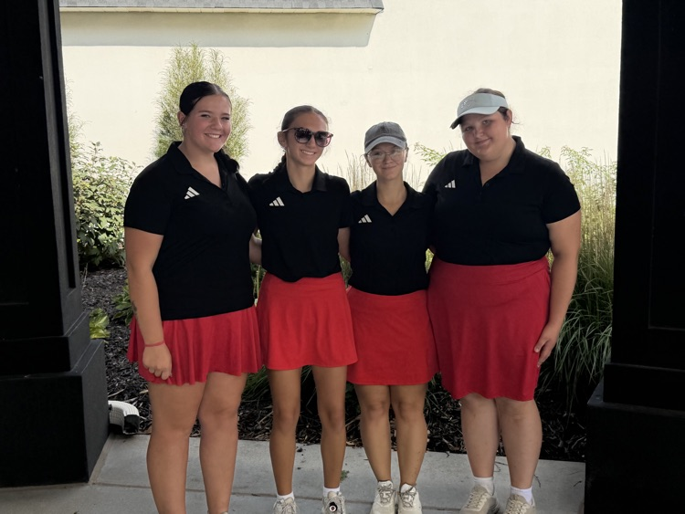 girls golfers