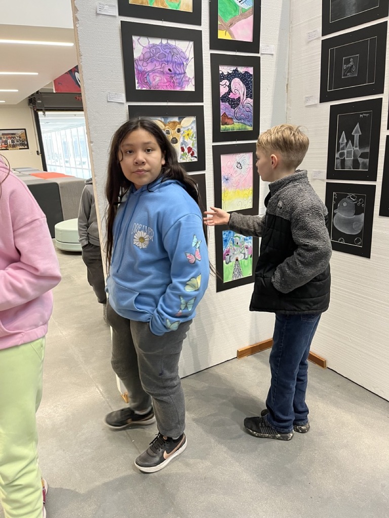 Students enjoying Sweet Affair of the Arts