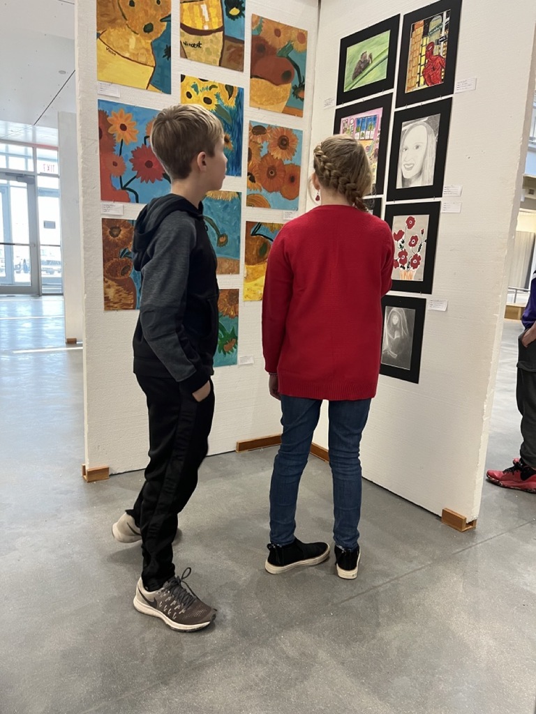 Students enjoying Sweet Affair of the Arts