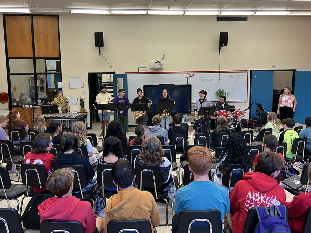 Sanford High Schoolers Inspire New Middle School Jazz Musicians