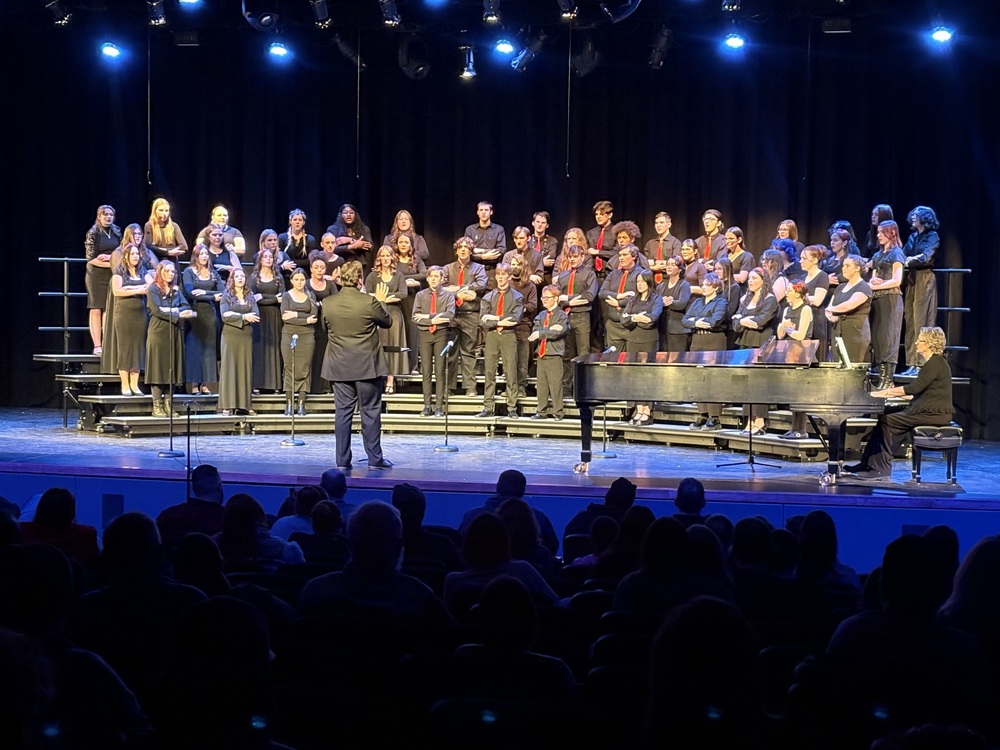 Sanford High School Presents "Sounds of the Season"
