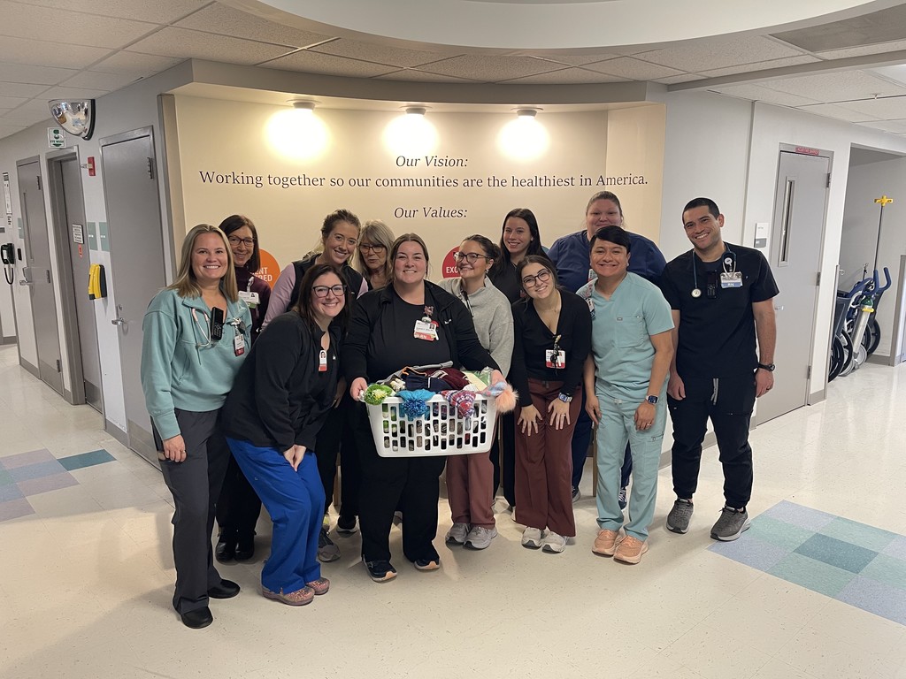 This holiday season, our Sanford School Department families were blessed by the incredible generosity of so many community partners and individual donors. Your kindness made a real difference by providing winter gear, hygiene items, food, school supplies, and so much more to children and families in need. We are deeply grateful to: Springvale First Baptist Church – for your Thanksgiving and holiday drives, personal care items, and the wonderful Play and Learn space MMC Biddeford Med Surg 4th Floor Nursing Staff – for your generous support Curtis Lake Church – for keeping our elementary school hygiene cupboards stocked Nourished Through Nature – for providing essential school supplies North Parish Church – for your school supply donations Sanford Police Department – for your continued partnership and support Our PTAs – for all you do for our students And to our many individual donors – thank you for the boots, socks, hoodies, holiday gifts, and Play and Learn contributions that brought joy to so many families