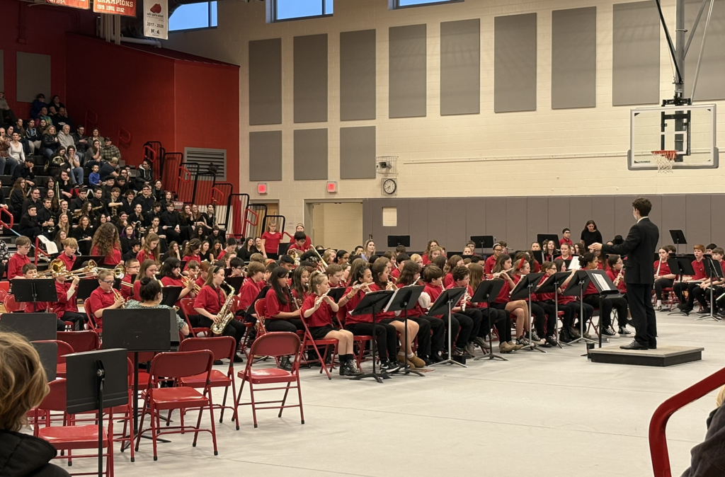 Good luck to all Sanford musicians who are participating in the annual Band Fest Performance tonight at Sanford High School beginning at 6:30 pm! We hope to see you there!