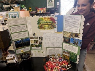 Sanford Middle School students in Diana Allen and Brock Sanborn's science class have been hard at work researching the world's biomes and the results are impressive!   From detailed tri-fold displays to handcrafted 3D models of sustainable dwellings, these young scientists put their creativity and critical thinking on full display.  Staff and students had the chance to stop by yesterday, ask questions, and even serve as judges, giving students a real-world presenting experience that goes beyond the classroom.