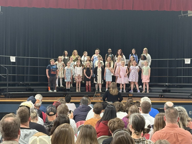 Sanford Pride’s Celebration of Learning continued tonight with their 4th Grade concert!