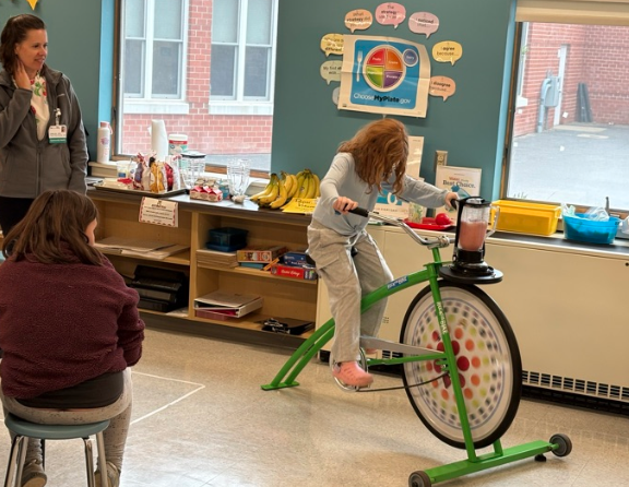 Margaret Chase Smith Elementary held its annual Wellness Fair today, giving students the opportunity to explore health, nutrition, safety, and career readiness through engaging, hands-on activities. We're grateful to the volunteers whose time and dedication made this event such a meaningful experience for our school community.