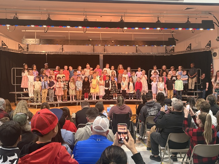 Carl J. Lamb's Kindergarten and 1st Grade Concert and Art Show is underway!