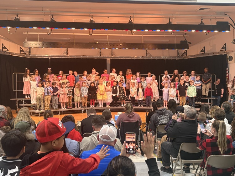 Carl J. Lamb's Kindergarten and 1st Grade Concert and Art Show is underway!