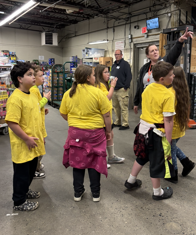 Fun Friday took BRIDGE Program students on a special trip to Hannaford's in Sanford! Students toured the whole store, enjoyed samples of fresh strawberries, watermelon, cheese, mozzarella sticks, and cookies, and even got up close with the live lobsters in the tank. Along the way, they connected with staff and learned how a grocery store runs from the inside out.