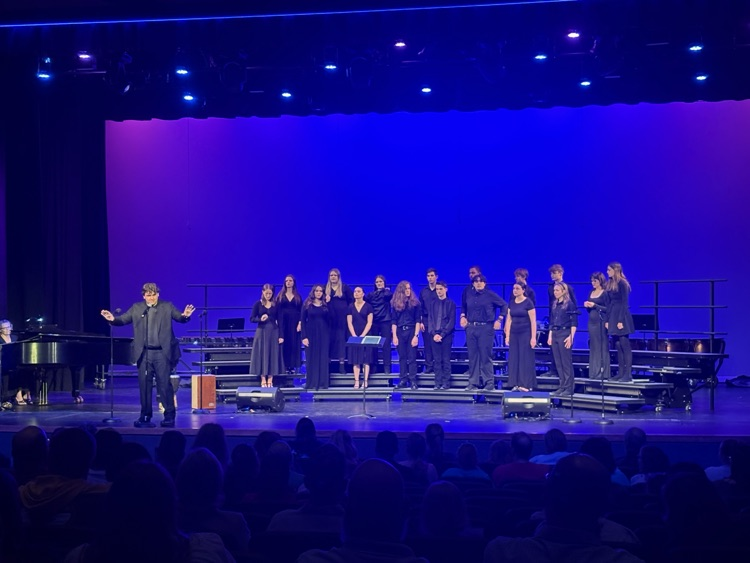 Sanford High School's Spring Concert is underway!
