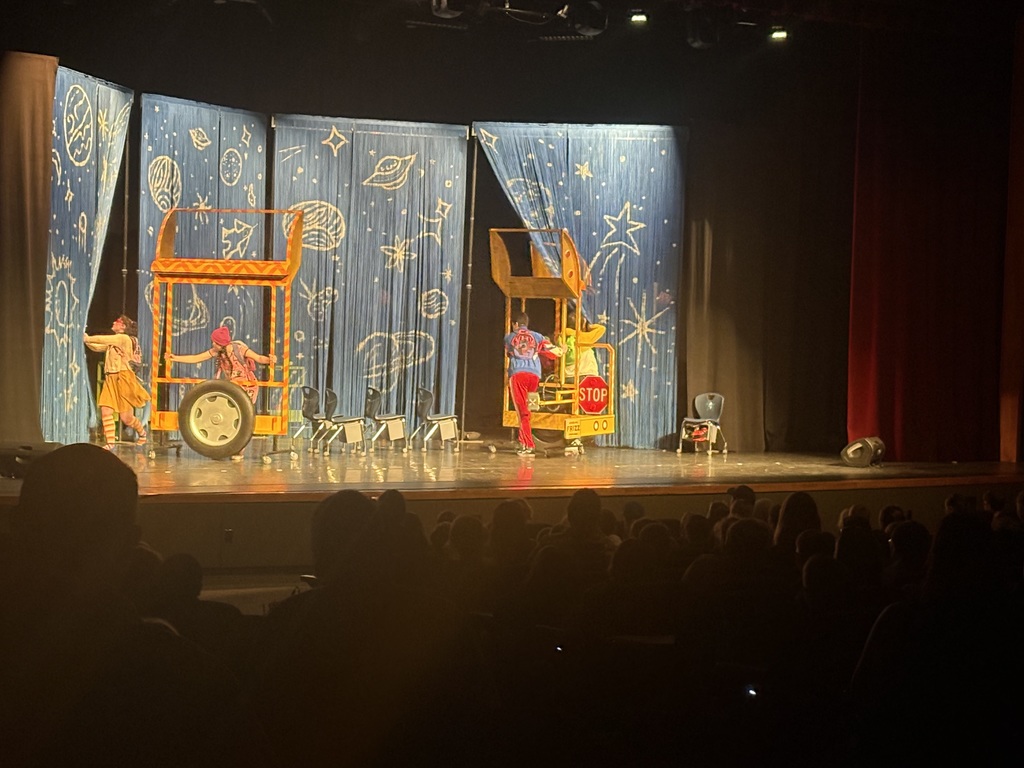 Our elementary students took over the Performing Arts Center this morning for the national tour of The Magic School Bus.