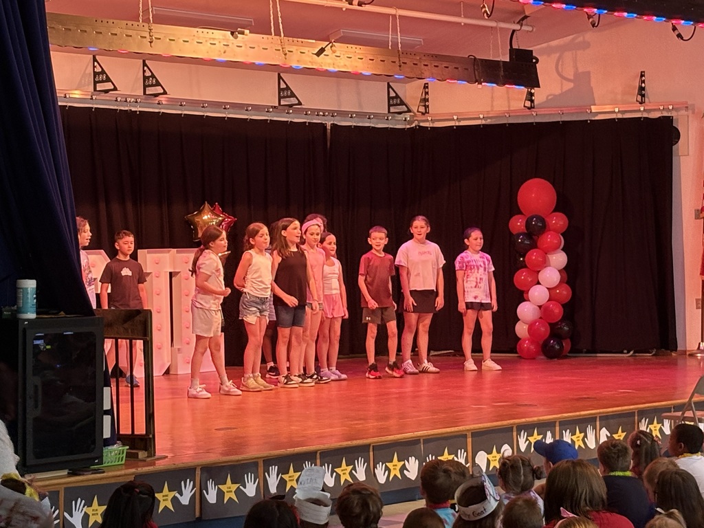 Carl J. Lamb Elementary wrapped up the school year with an epic talent show featuring singers, dancers, storytellers, and everything in between. The stage was LIT (literally 🔴💡) and the energy in that auditorium was absolutely electric!  From the tiniest performers to the oldest kids in the building, every student who took that stage today was a star. 🌟 We couldn't be more proud.