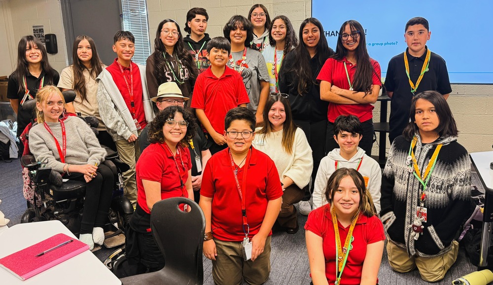 yearbook club members pictured with Ms. Bilow during photography 101