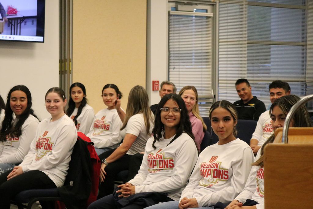 RRHS VOLLEYBALL TEAM RECOGNITION