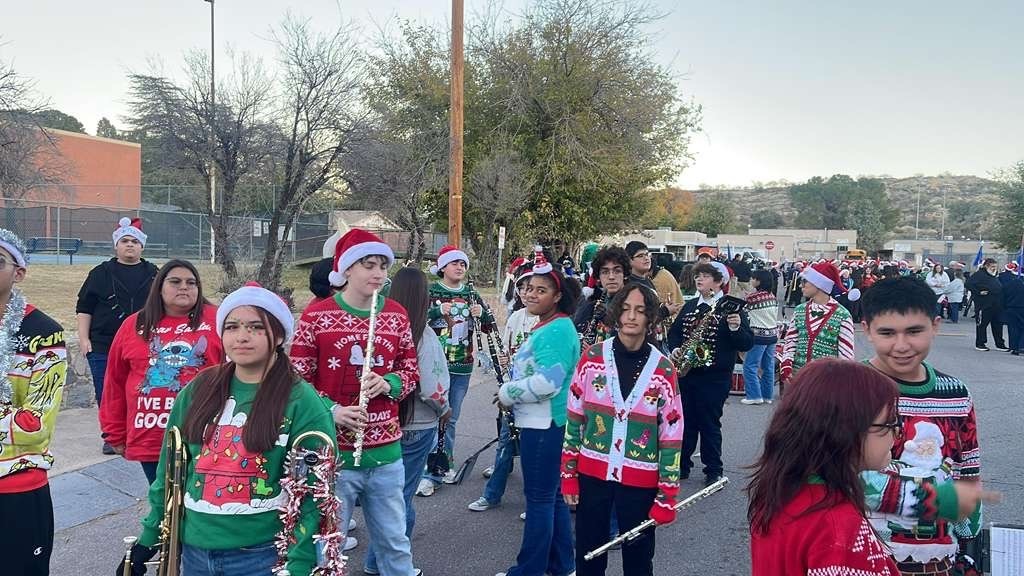 SCV35 students at the Christmas Light Parade December 9, 2025